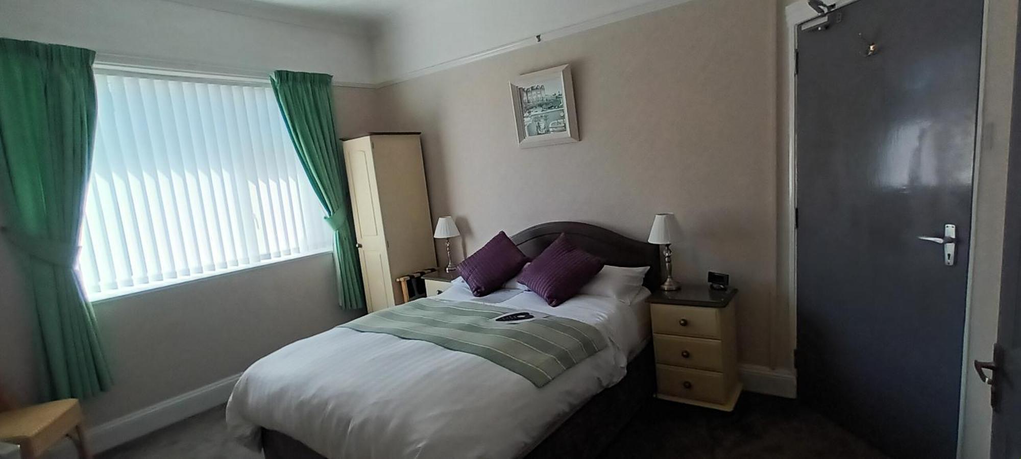 Relax At Rosscourt Guest House-Free On Site Parking (Adults Only) Bournemouth Exterior photo