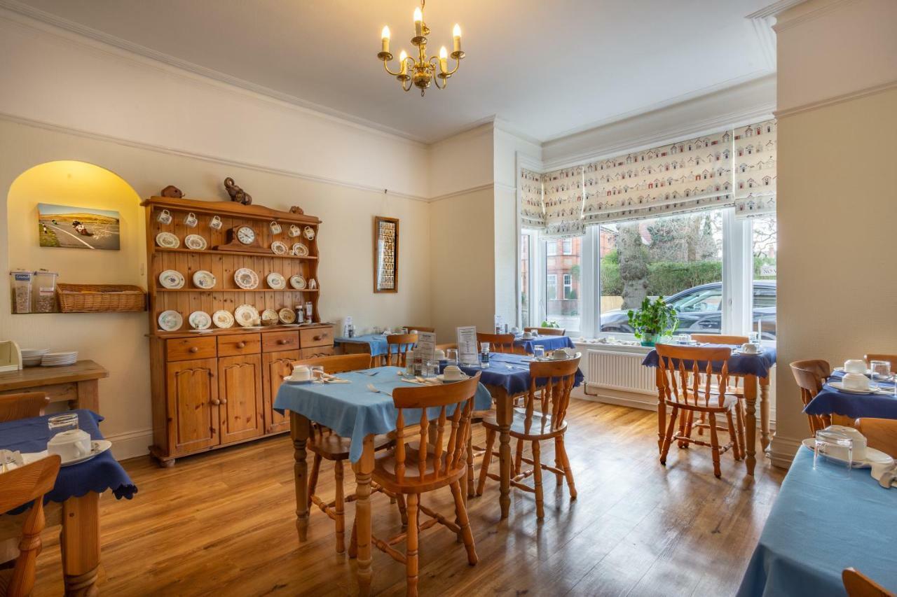 Relax At Rosscourt Guest House-Free On Site Parking (Adults Only) Bournemouth Exterior photo